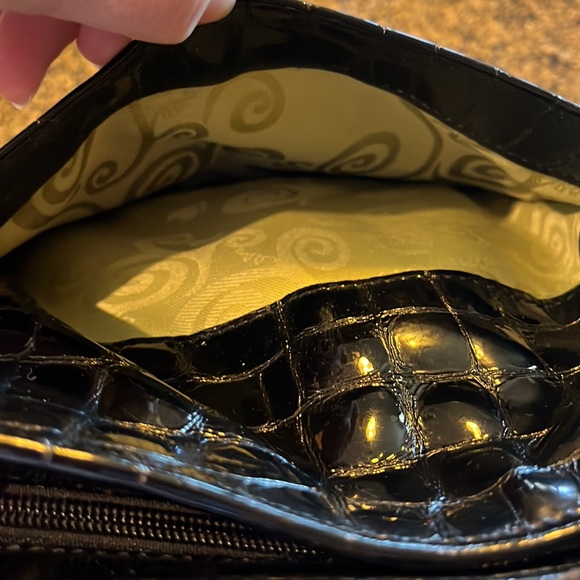 BRIGHTON black patent leather embossed Croc Sonny shoulder bag with organizer - Picture 12 of 16